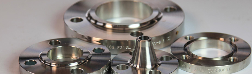 Super duplex steel flanges